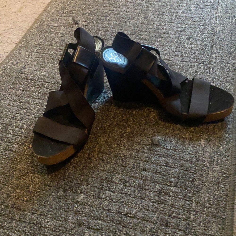 Black BCBGeneration espadrilles with stretch back